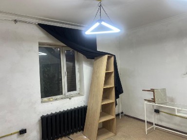 Под склад комнату