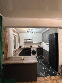 Сдам в аренду 3 комнатную квартиру в центре города