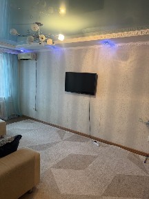 Сдам квартиру посуточно 2-х комнатная в 11 мкр.