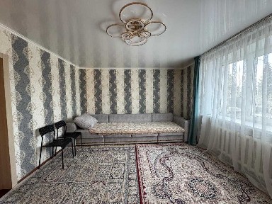 Продам 2х квартиру с отдельным входом и двором !