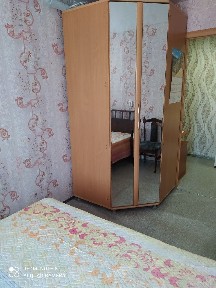 Сдам длительно семейным 2 комнатную квартиру 130000+кому
