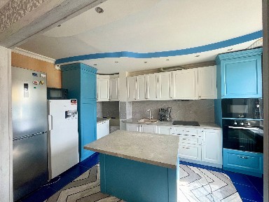 Продаю 5-комнатную квартиру в г. Аксу