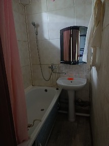 Сдам 2х комн квартиру