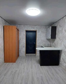 Комната в общежитии, Валиханова