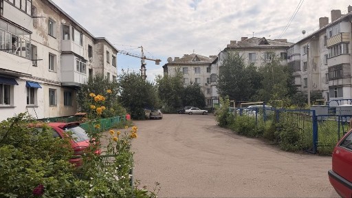 Продается двухкомнатная квартира. Береке. Есть небольшой торг