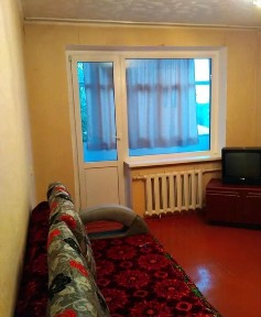 Продам 1 комн. кв. новой планировки. Р-н 8 школы