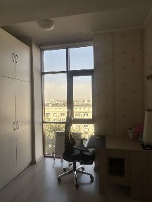 Сдам 2 комн. квартиру в центре Алматы (парк Панфиловцев)