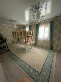 Сабалкта пешеходний мост жақта 5бөлмелі жер үй сатылады.