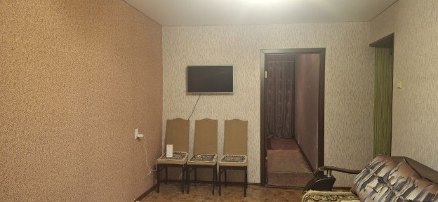 Продается 2-х комнатная квартира