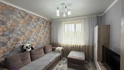 3-комнатная квартира, 64 м², Театральная