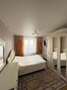 Продам трех команатную квартиру в 20 мкр