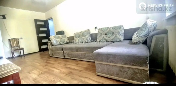 3-комн. квартира, 70 м², 2/6 этаж, мкр. Кунаева - д. 69