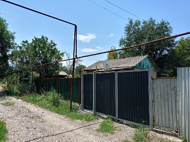 Үй сатылады базарға жақын орналасқан