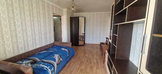 Продам 3-комнатную в центре