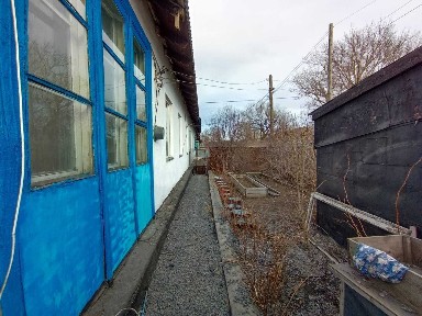 Продаю 4 комнатный дом в Пришахтинске.