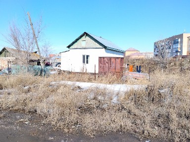 Сдам 2-комн. времянку 45 кв. м на длительный срок, центр города
