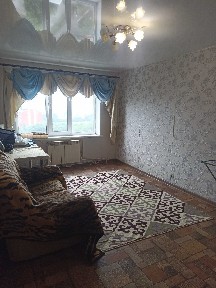 Продам квартиру 3-х комнатную