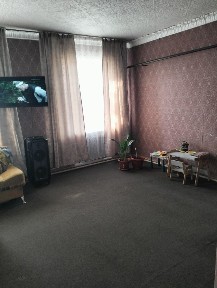 Продам 3-х комнатную квартиру, ул. Берестова 26. район Киргородок