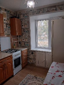 Сдам однокомнатную квартиру на втором этоже 80тт+комуналка