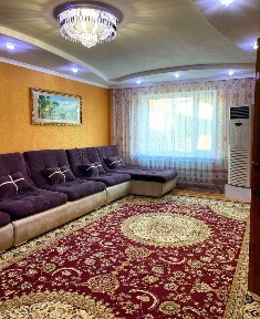Коттедж постуточно
