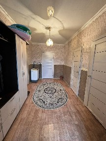 Жер үй! Кір де тұр! Кең аула, жеміс ағаштары, газ-свет-су - бәрі бар