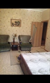 Сдам 1 комн квартиру посуточно Сатпаева- Розыбакиева