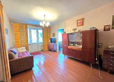 Продам 2х комн по Момышулы 3/5 этаж /ПОМОЩЬ В ИПОТЕКЕ
