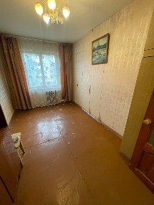Продам 4х комнатную квартиру на 2 этаже