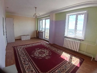 Продаётся 2 комн квартира