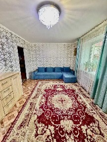 Продаётся 2 комн квартира