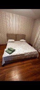 Суточная квартира напротив алматы арена!