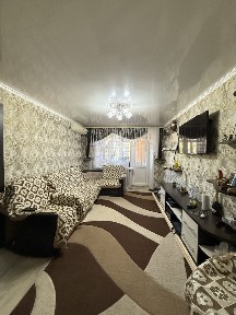 Продается 2х комнатная квартира по улице Ердена 149, 2й этаж, угловая