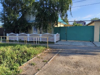 2 благоустроенных дома на одном участке. 94 м2 и 54 м2.