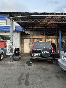 Сдам в аренду место с ямой инавесом для автоуслуг на действующем СТО