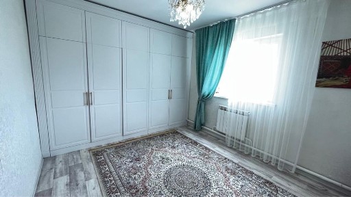 Балаусадан жер үй сатылады