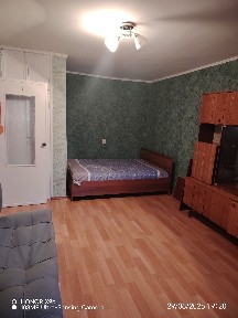 Сдам квартиру в центре Шевченко 121 часон 3 этаж