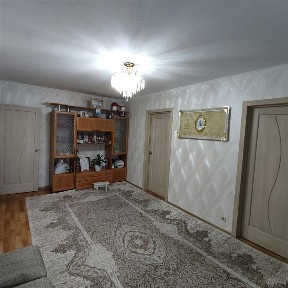 Уютная 4 комнатная квартира, в 23 микр. ( Пришахтинск) Отличная цена!