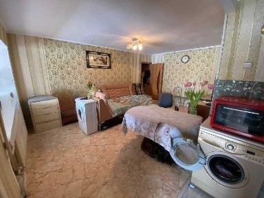 Центр города, в продаже 2-х комн. квартира, 65м², 1/5 этаж.