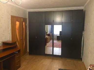 Продам 1-комн. кв. ул. Жумабаева / ул. Петрова, ТЦ Евразия, 36 кв. м.
