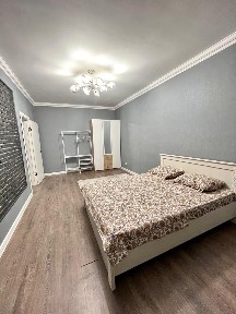 Сдается квартира посуточно в районе Батыс. Ночные скидки есть!