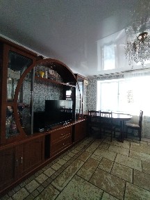 Продается 3-х комнатная улучшенная квартира на Юго Востоке