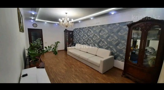 Долгосрочно 3-х комн. квартира