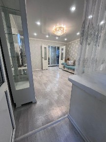 Продам 4 ком. кв. по ул. Назарбаева 71 с мебелью и лоджией.
