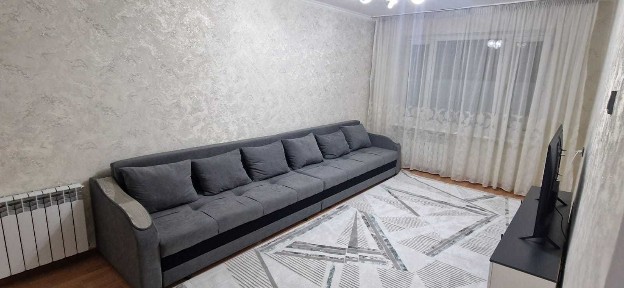 Помещение под бизнес 65.6 м² на 1-й линии ул. Жарокова (угол Толе би)