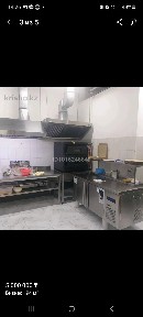 Продам действующую точку фастфуд