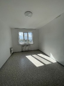 Продам 1 ком Новостройку Дср 17.500