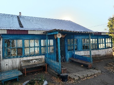 Продам дом тёплый 2 огорода постройки и тд