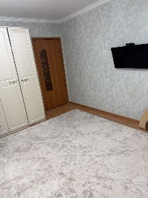 Продам 2-комнатную квартиру переделанную в 3комнатн