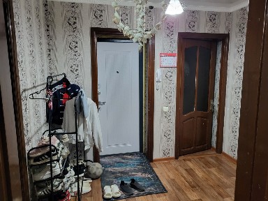 Сдаётся 3комнатная квартира в районе водоканала. Писать на ватцап