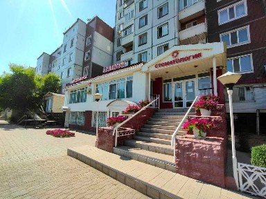 Сдам в аренду ком помещение в центре города